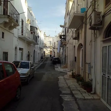 בית נופש La Casa Di Luvy אוסטוני